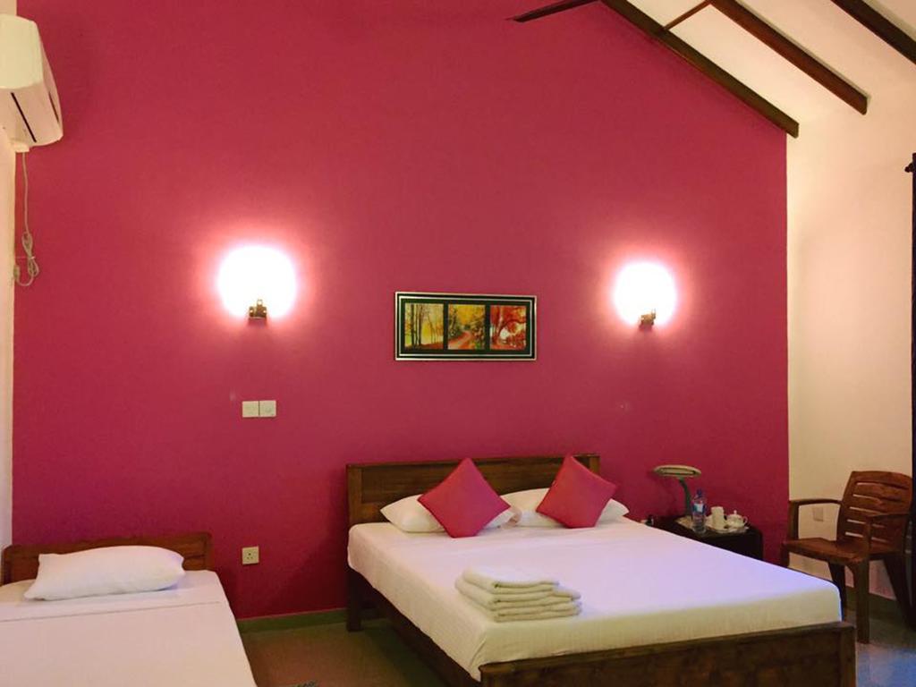 Ziegler Cottage Negombo Phòng bức ảnh